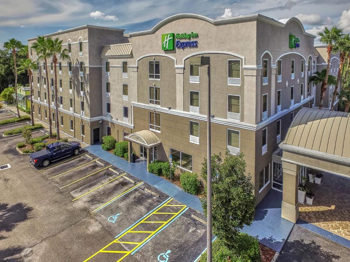 Holiday Inn Express Hotel & Suites Clearwater Us 19 North By Ihg Eksteriør billede