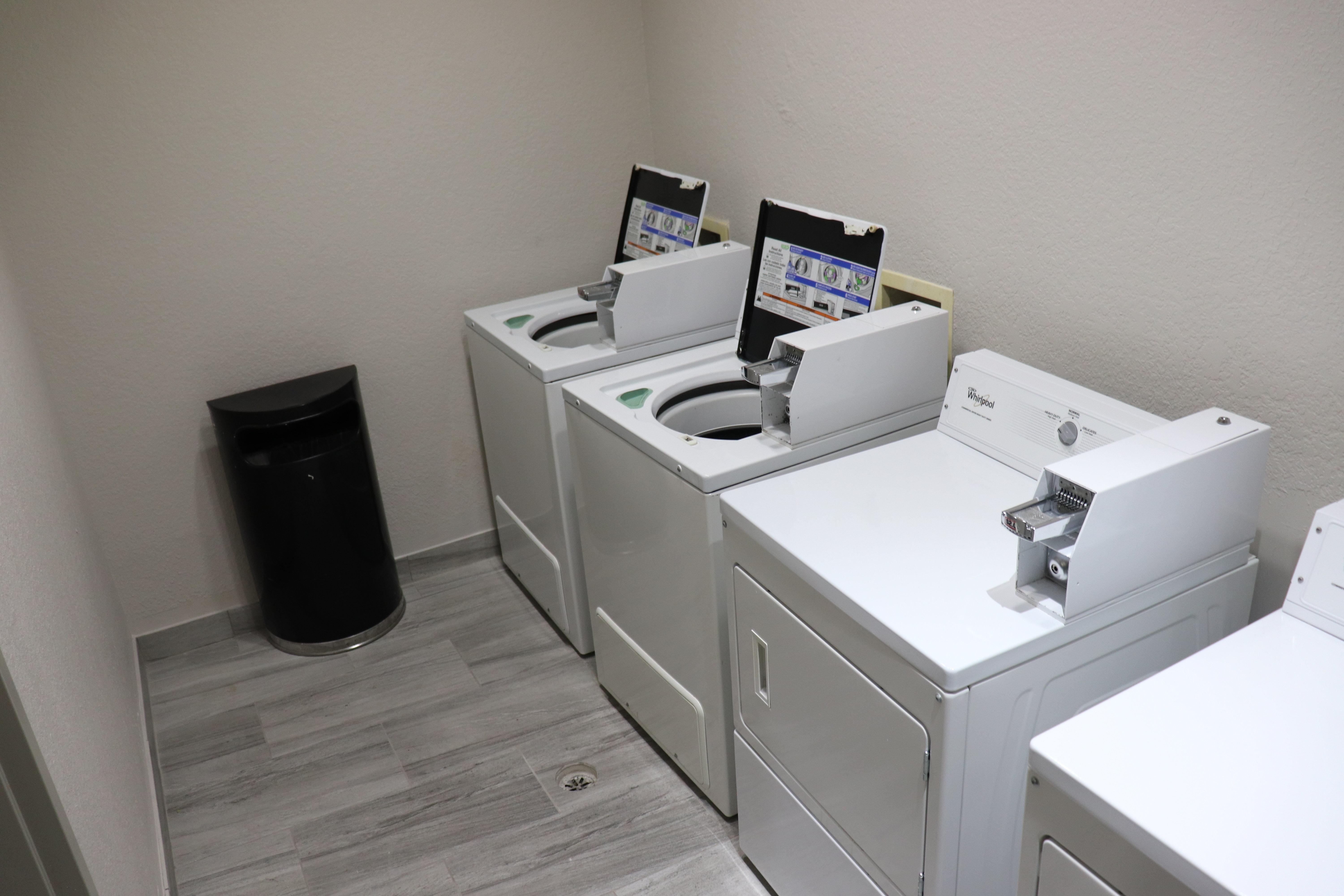 Holiday Inn Express Hotel & Suites Clearwater Us 19 North By Ihg Eksteriør billede