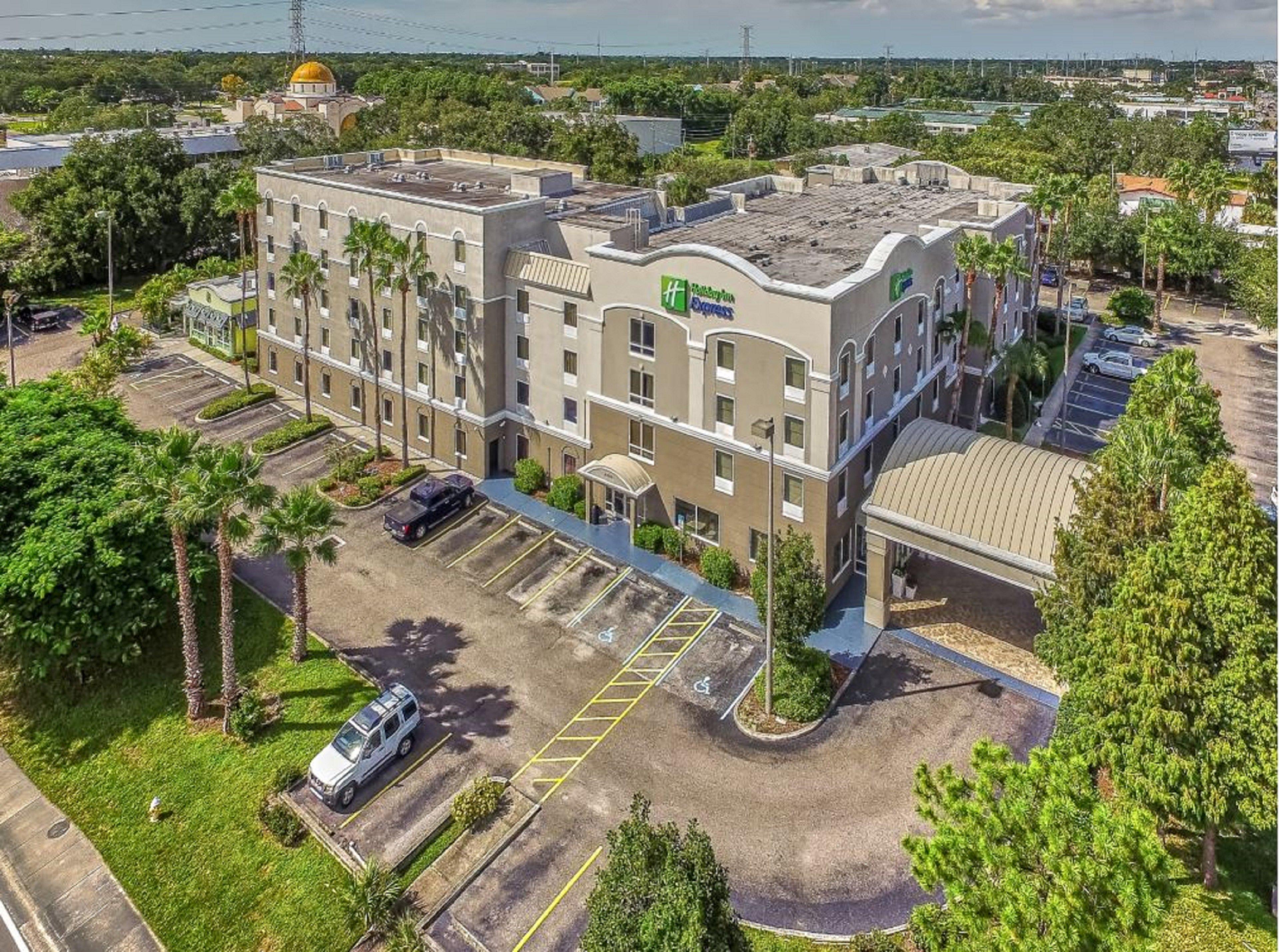 Holiday Inn Express Hotel & Suites Clearwater Us 19 North By Ihg Eksteriør billede