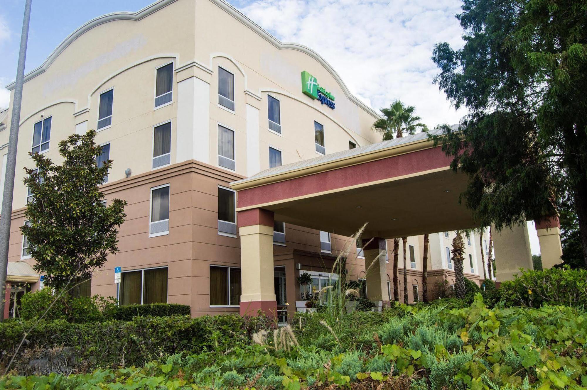 Holiday Inn Express Hotel & Suites Clearwater Us 19 North By Ihg Eksteriør billede