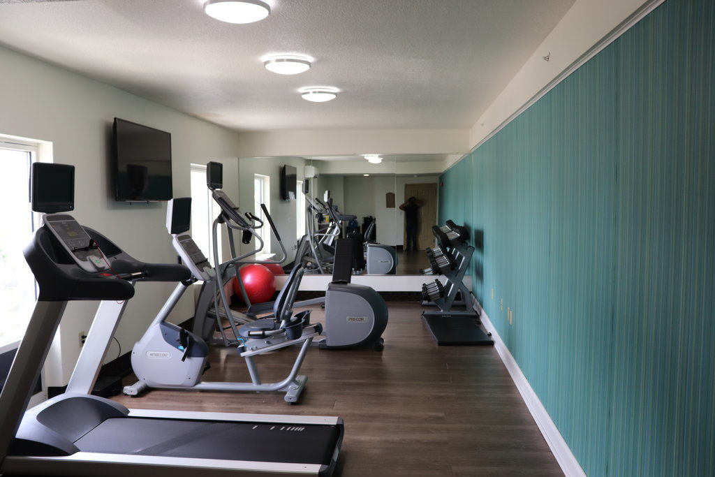 Holiday Inn Express Hotel & Suites Clearwater Us 19 North By Ihg Eksteriør billede
