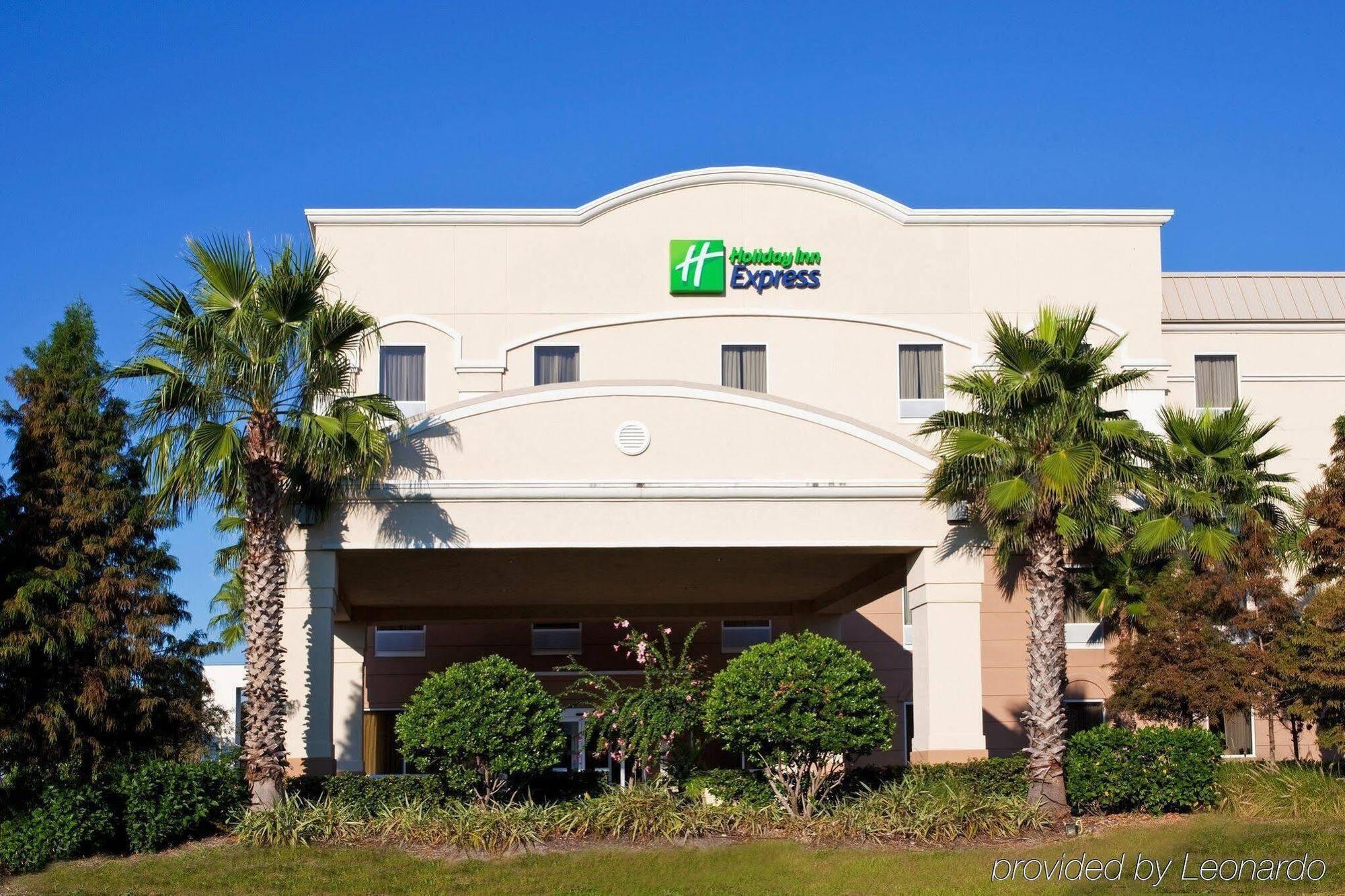 Holiday Inn Express Hotel & Suites Clearwater Us 19 North By Ihg Eksteriør billede